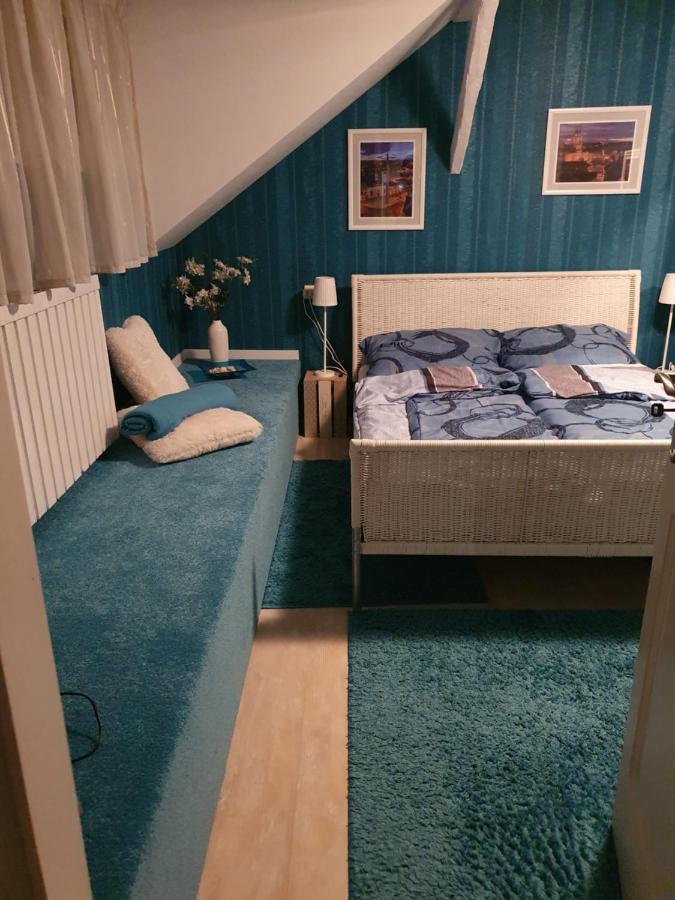 Moretti Apartman Apartment เอ็กเกอร์ ภายนอก รูปภาพ