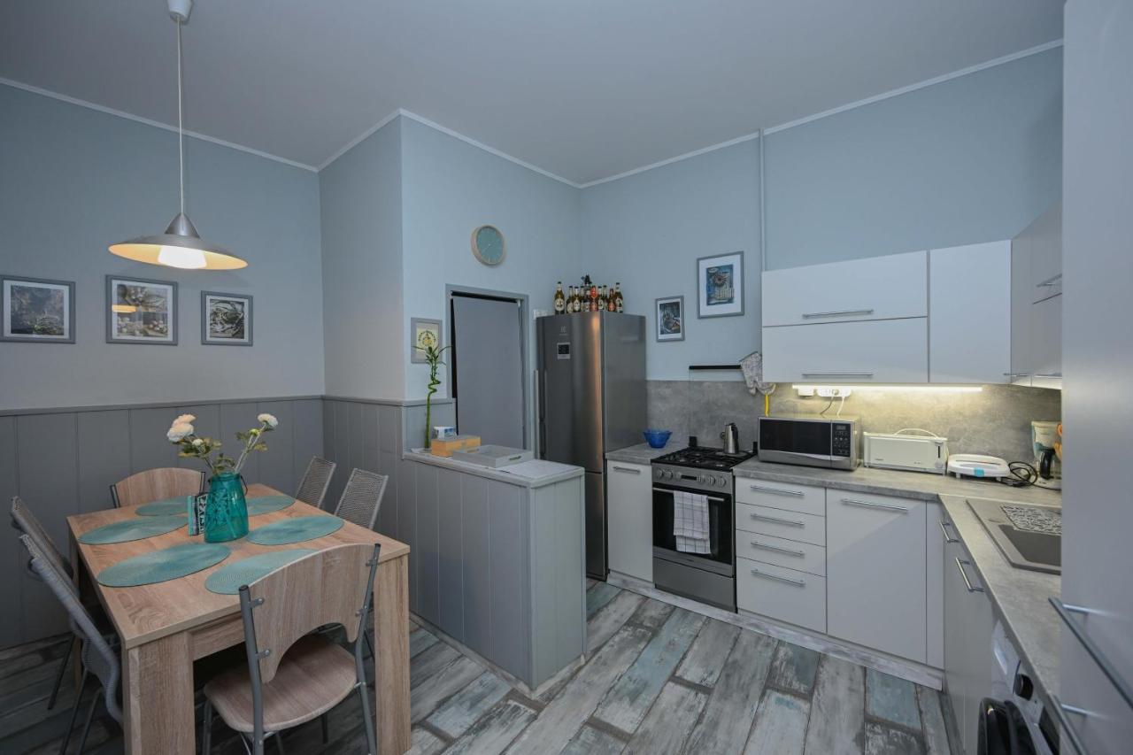 Moretti Apartman Apartment เอ็กเกอร์ ภายนอก รูปภาพ